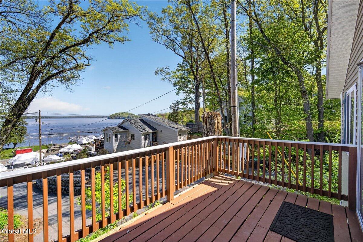 4 Aft Court Saratoga Springs NY 12866