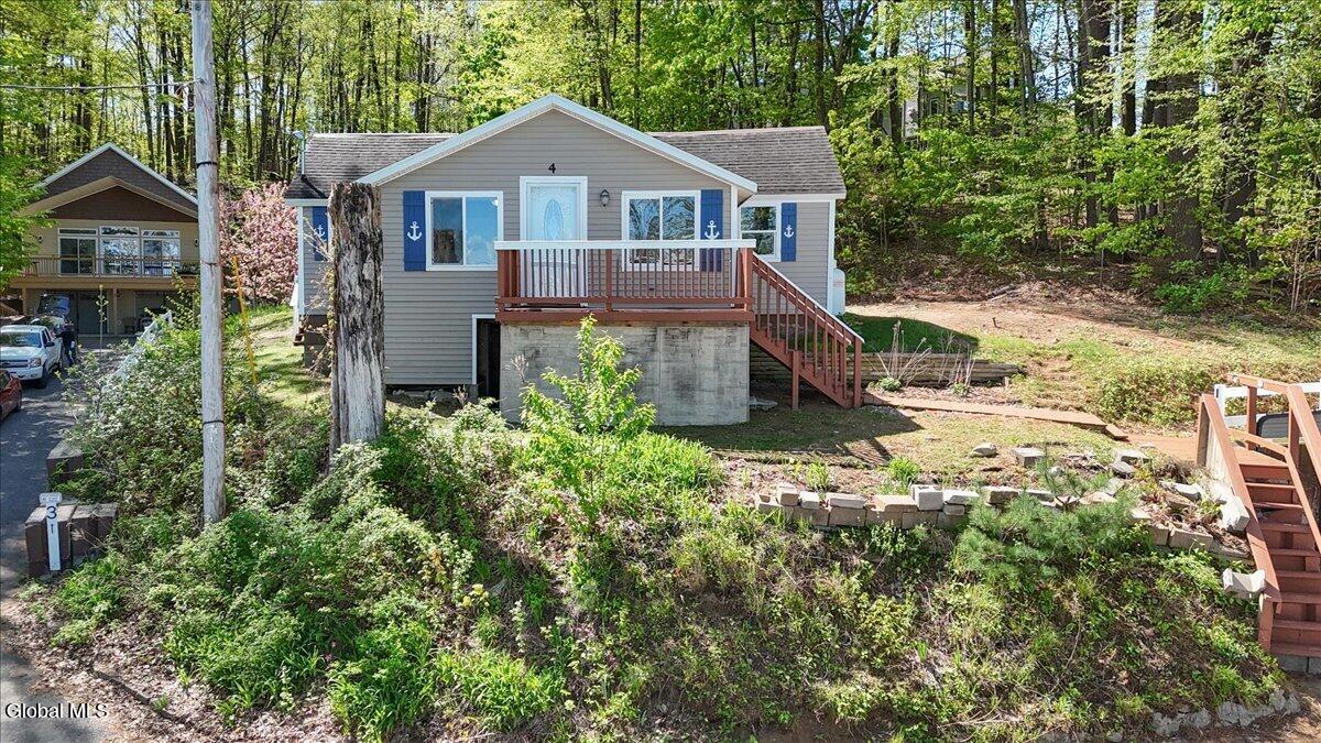 4 Aft Court Saratoga Springs NY 12866