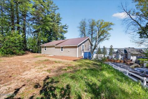 4 Aft Court Saratoga Springs NY 12866