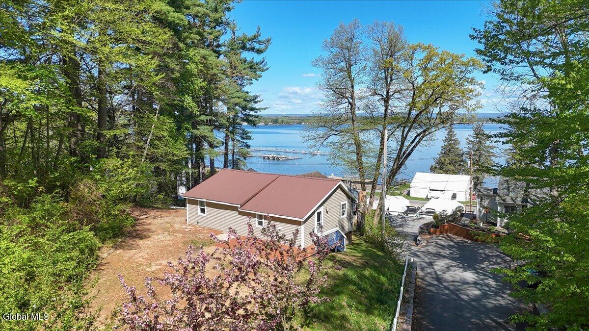 4 Aft Court Saratoga Springs NY 12866