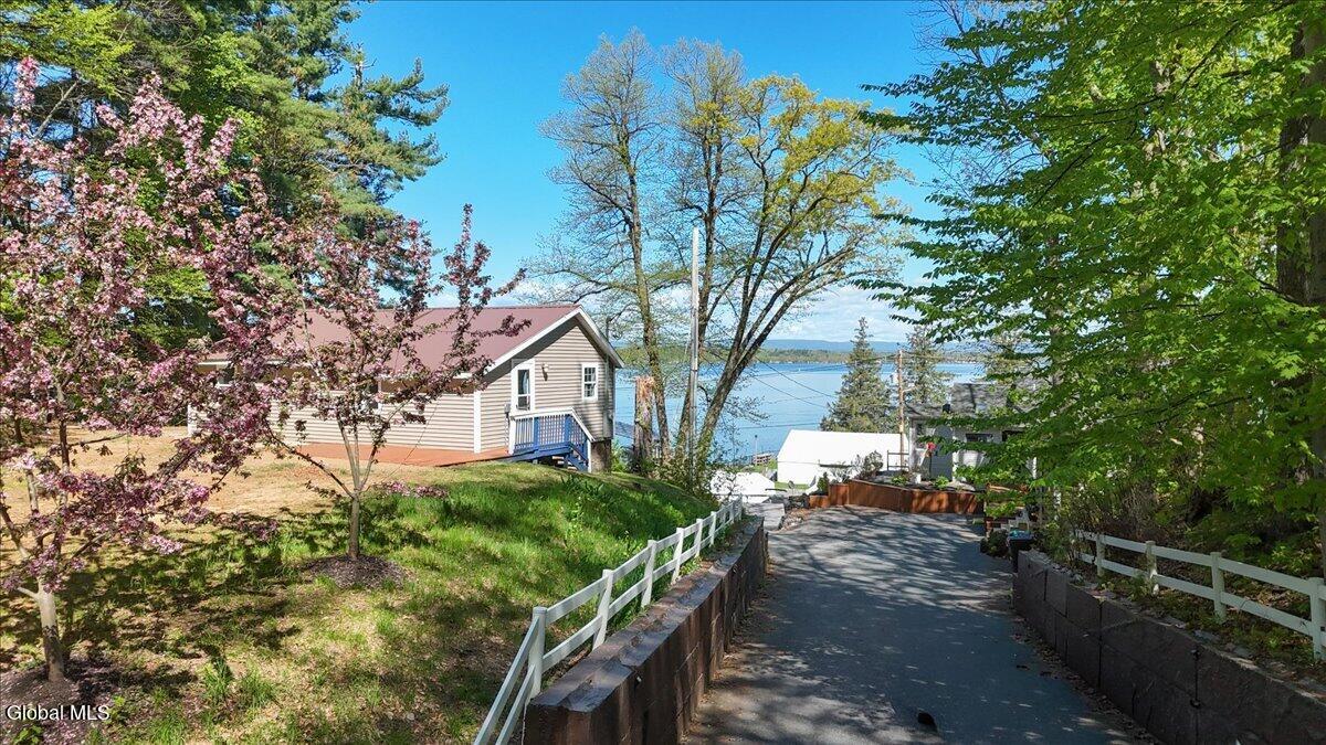 4 Aft Court Saratoga Springs NY 12866