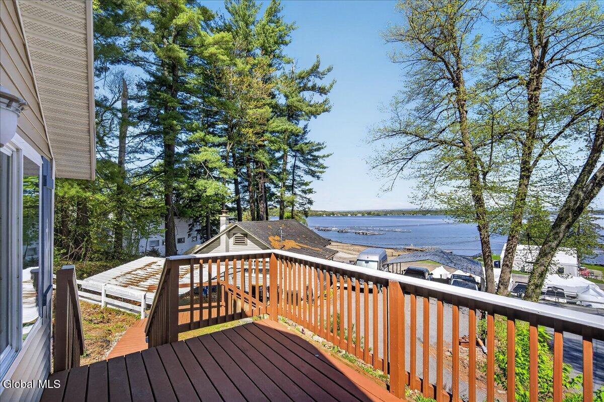 4 Aft Court Saratoga Springs NY 12866