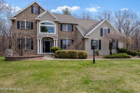 20 Aldershoot Road Albany NY 12205