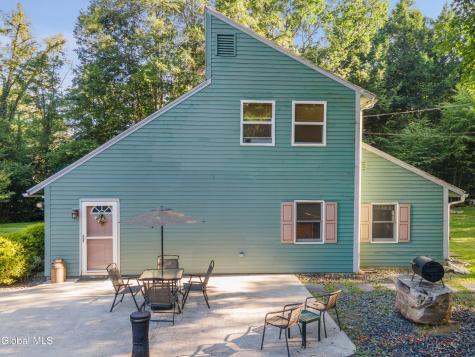 1 Shovahs Way Fort Ann NY 12827
