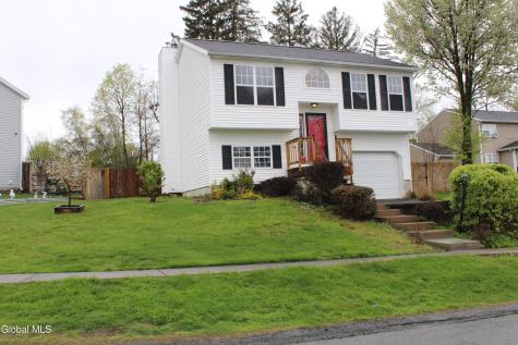 12 Morgan's Run Schuylerville NY 12871