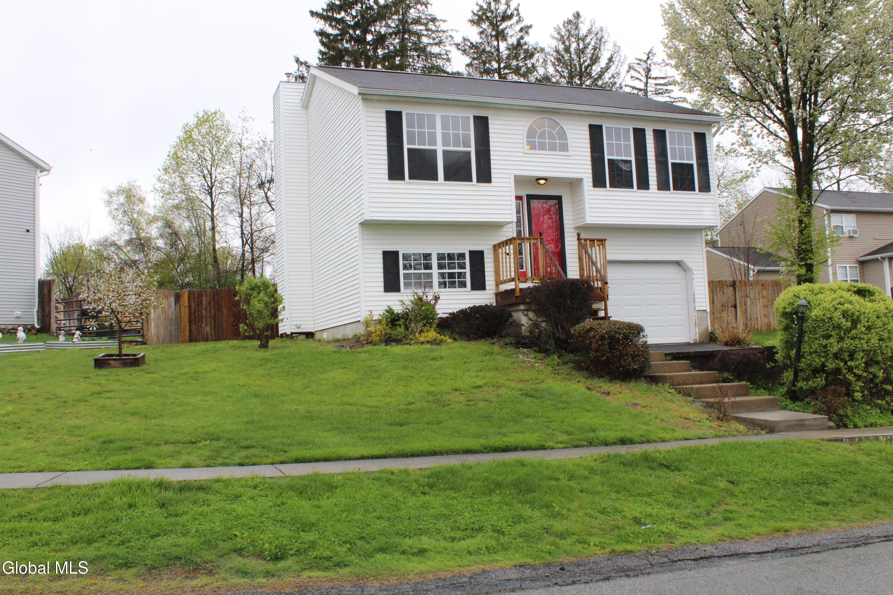 12 Morgan's Run Schuylerville NY 12871