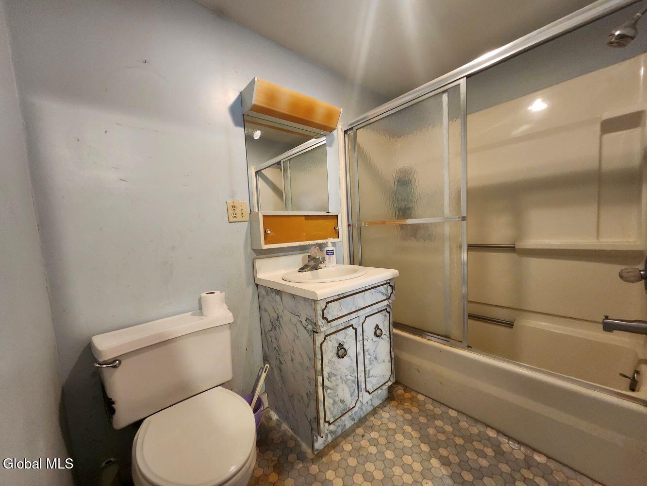 2580 County Route 17 Granville NY 12832