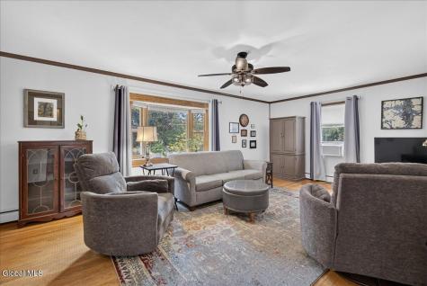 5 Thunderbird Drive Ballston Lake NY 12019