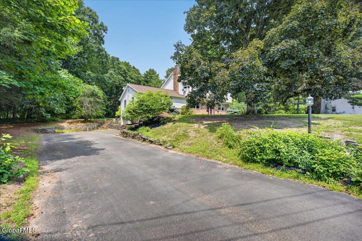 5 Thunderbird Drive Ballston Lake NY 12019
