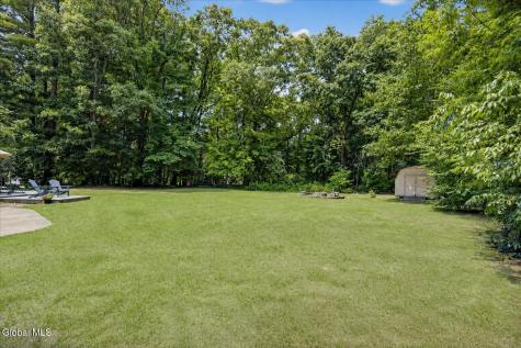 5 Thunderbird Drive Ballston Lake NY 12019