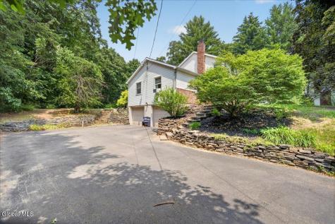 5 Thunderbird Drive Ballston Lake NY 12019