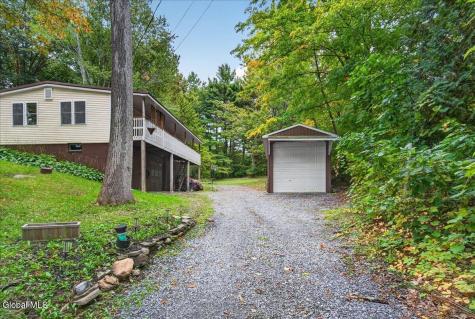 2 Bel Air Priv Drive Saratoga Springs NY 12866