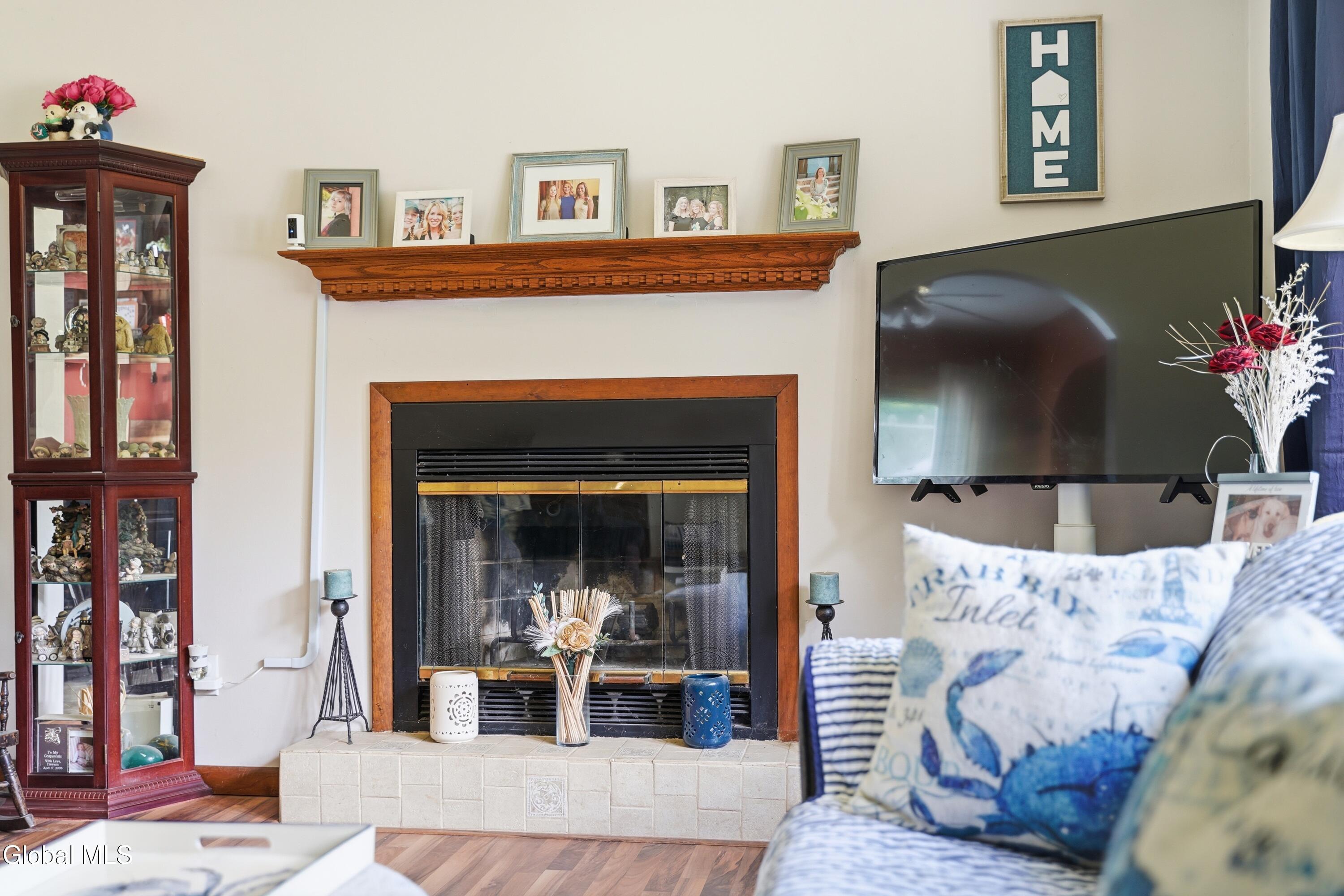 63 Rossman Circle Hudson NY 12534