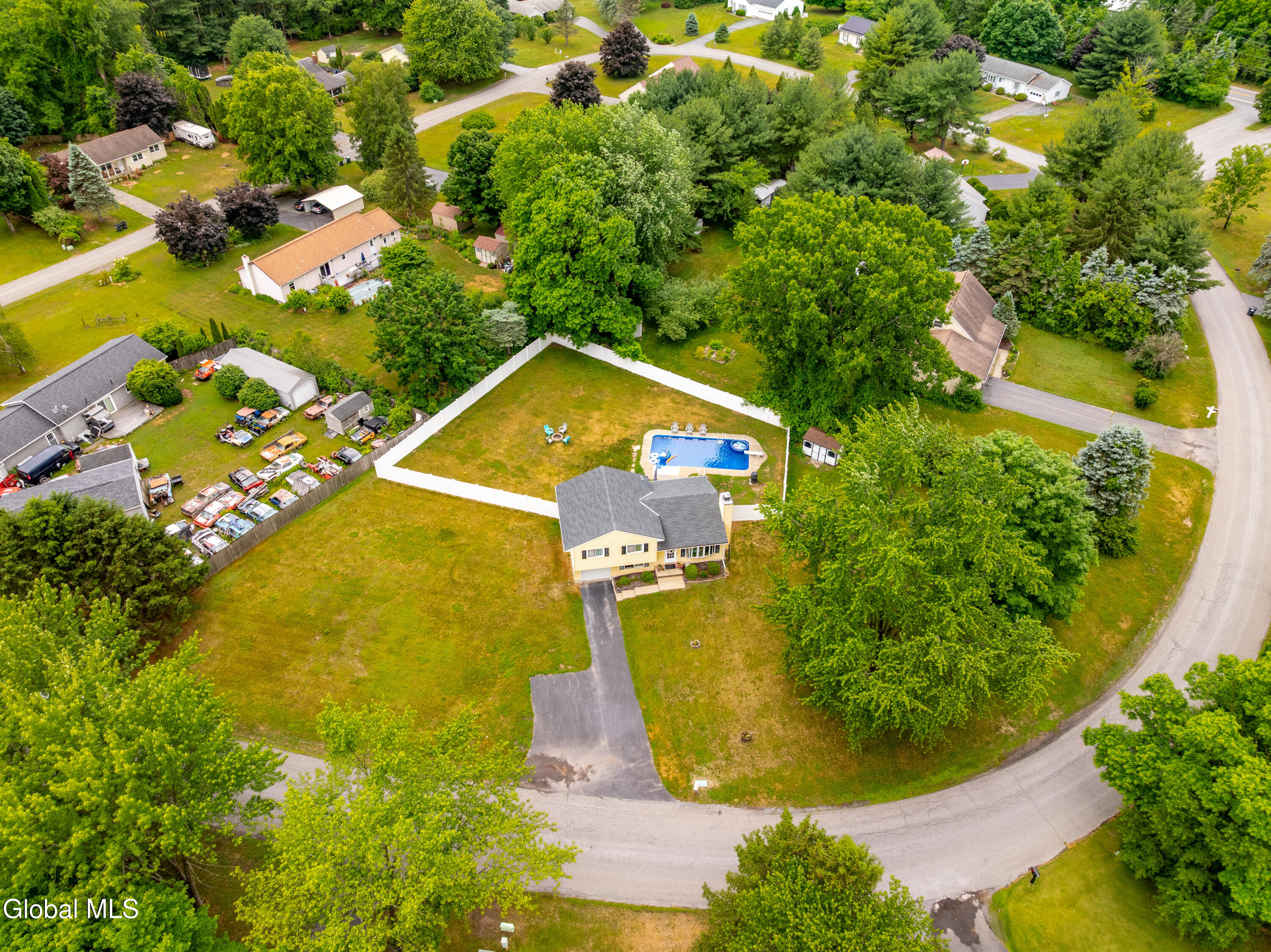 63 Rossman Circle Hudson NY 12534