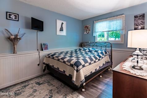 43 Algonquin Road Halfmoon NY 12065