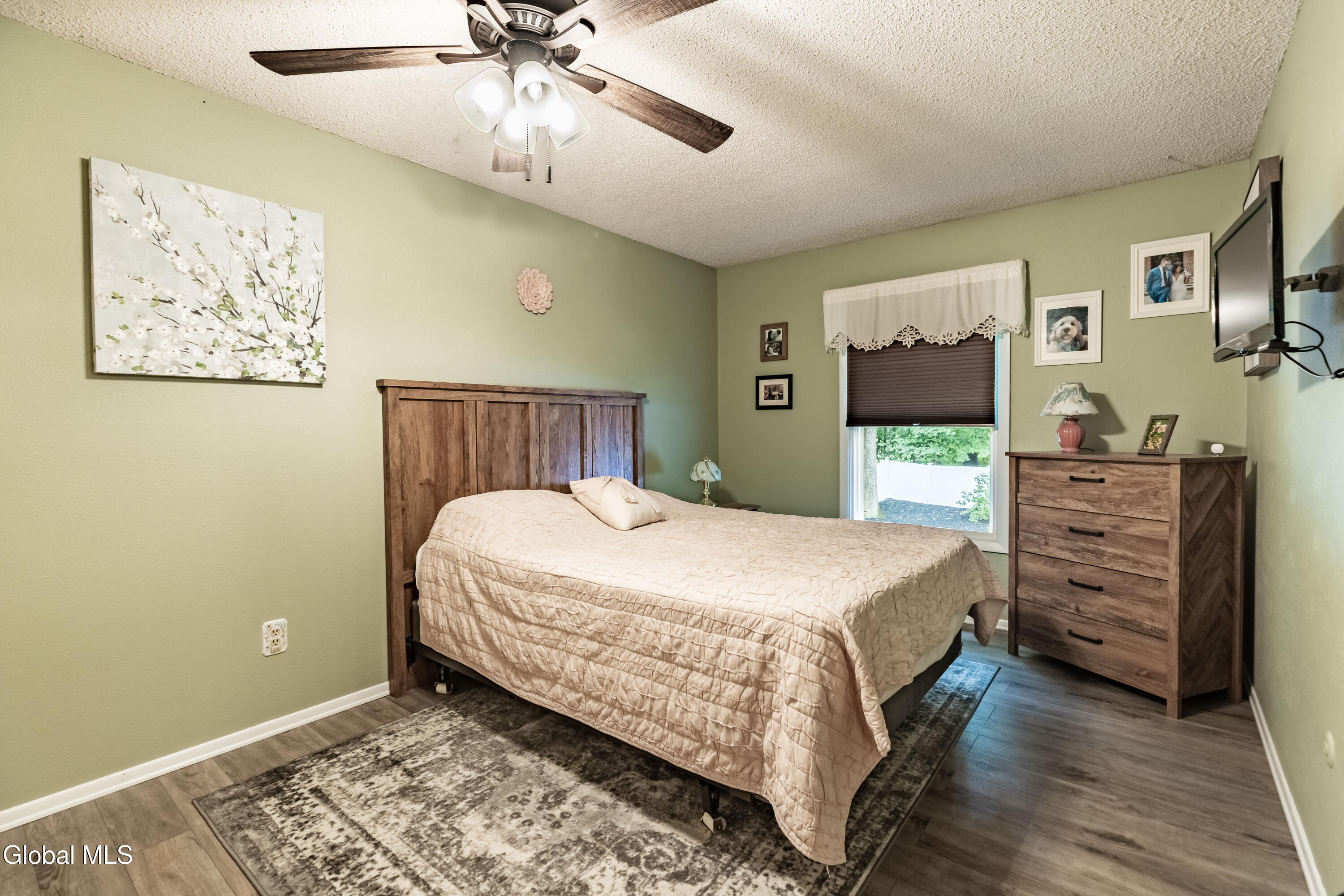 43 Algonquin Road Halfmoon NY 12065