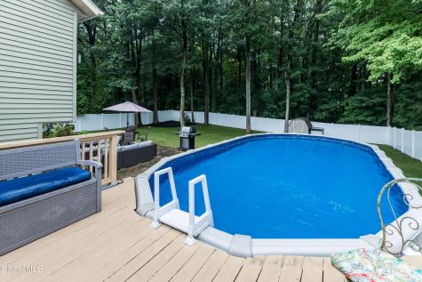 43 Algonquin Road Halfmoon NY 12065
