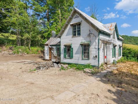 132 Debar Hill Middleburgh NY 12122