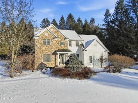 159 Old Niskayuna Road Loudonville NY 12211