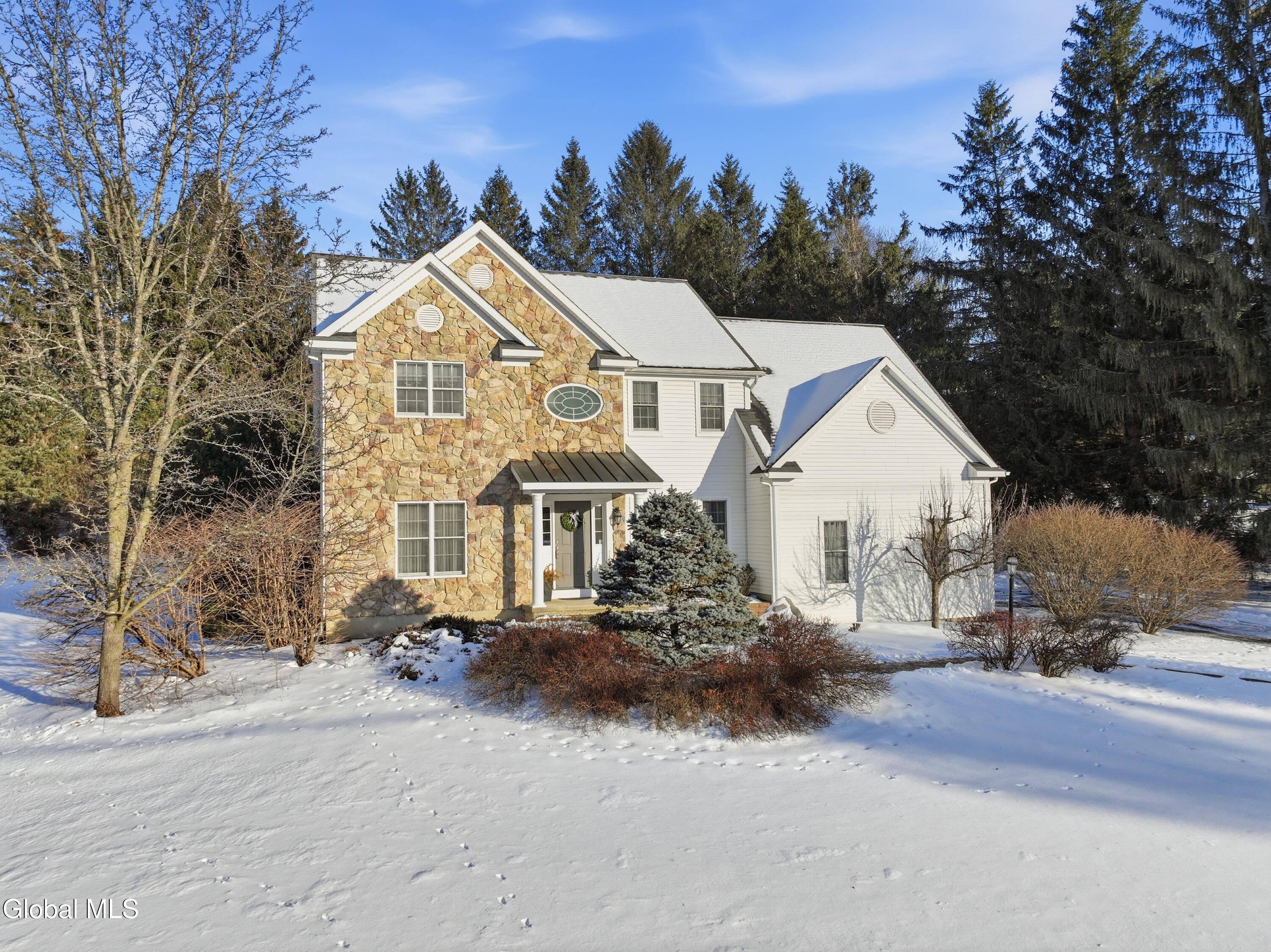 159 Old Niskayuna Road Loudonville NY 12211