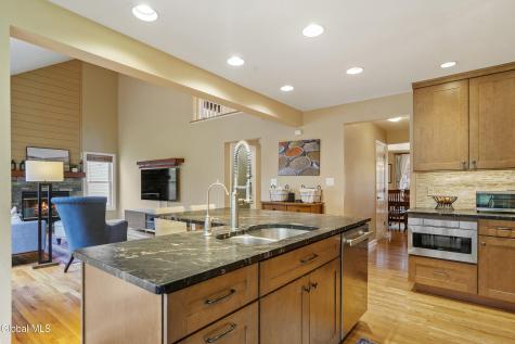 5 Horizon Drive Saratoga Springs NY 12866