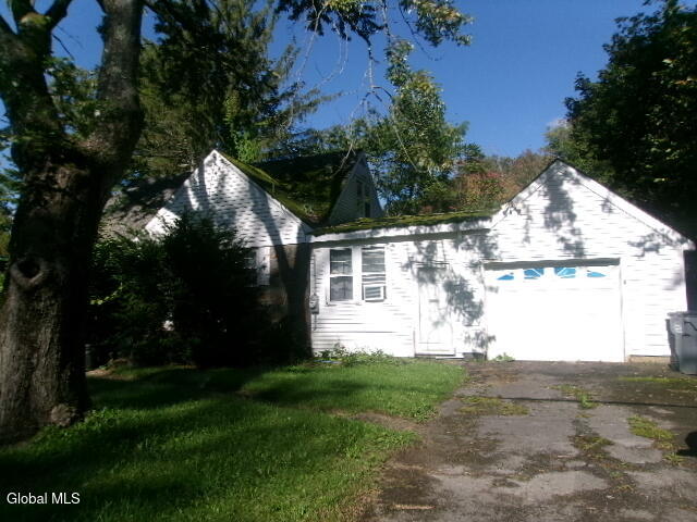 97 Charlton Road Ballston Lake NY 12019