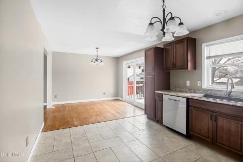 516 Woodburne Drive Utica NY 13502
