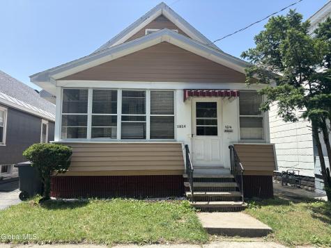 1614 Brower Street Schenectady NY 12303