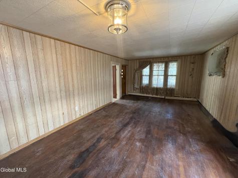 1614 Brower Street Schenectady NY 12303