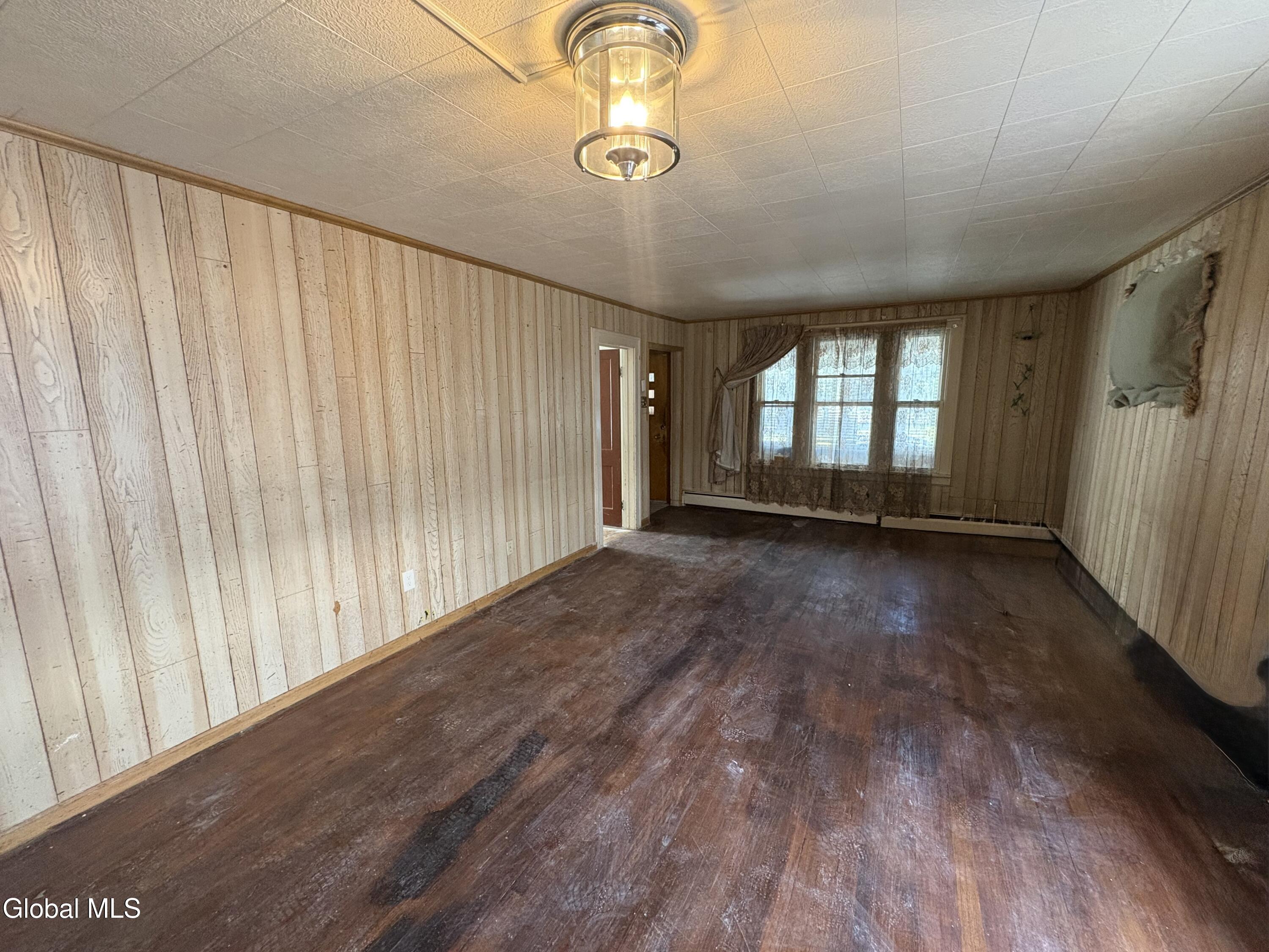 1614 Brower Street Schenectady NY 12303