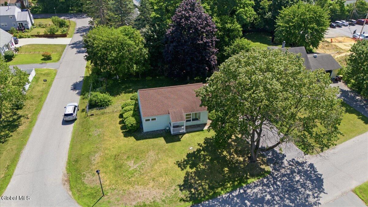 6 Carlton Drive Queensbury NY 12804