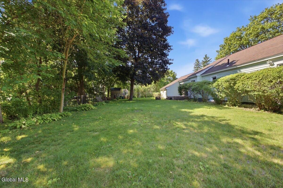 6 Carlton Drive Queensbury NY 12804