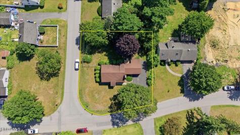 6 Carlton Drive Queensbury NY 12804