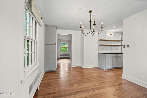 5 Woodridge Road Delmar NY 12054