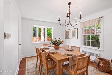 5 Woodridge Road Delmar NY 12054