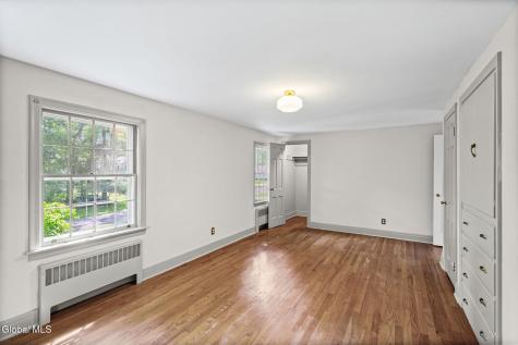 5 Woodridge Road Delmar NY 12054