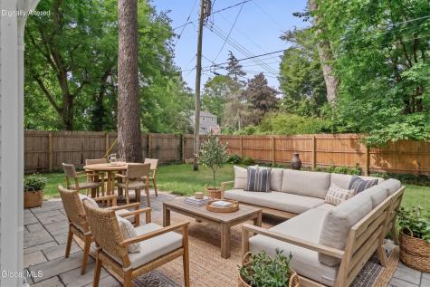 5 Woodridge Road Delmar NY 12054