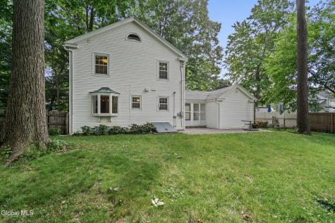 5 Woodridge Road Delmar NY 12054