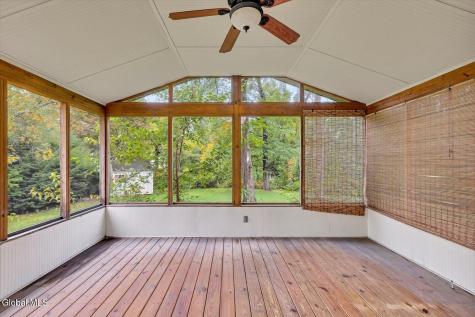 1920 Hexam Road Niskayuna NY 12309