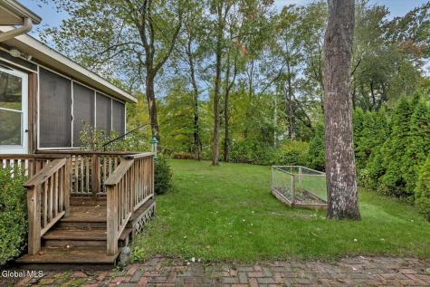 1920 Hexam Road Niskayuna NY 12309