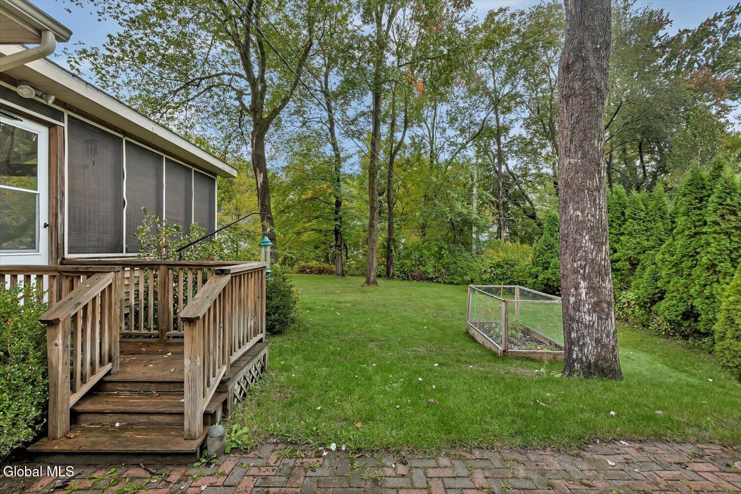 1920 Hexam Road Niskayuna NY 12309