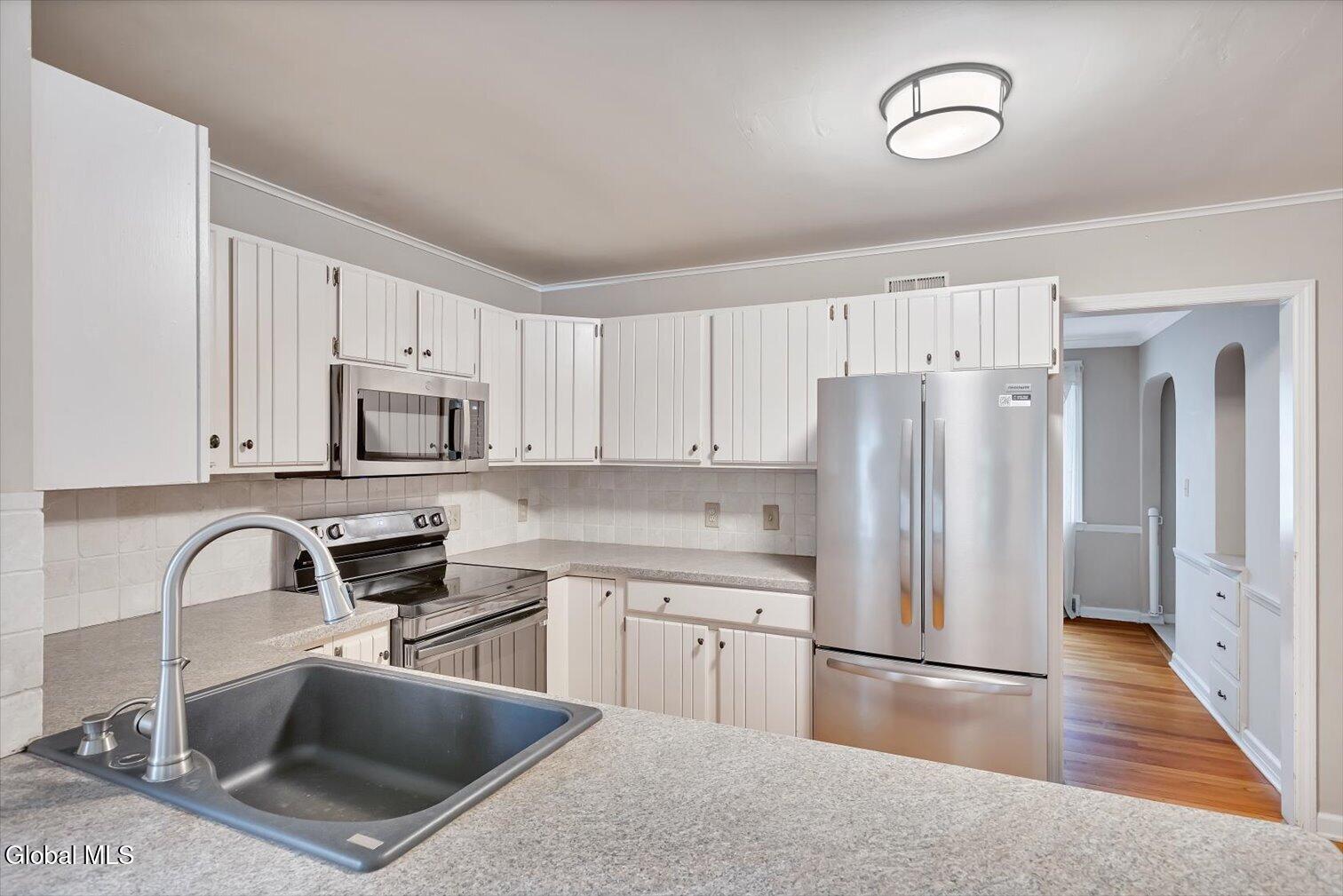 1920 Hexam Road Niskayuna NY 12309