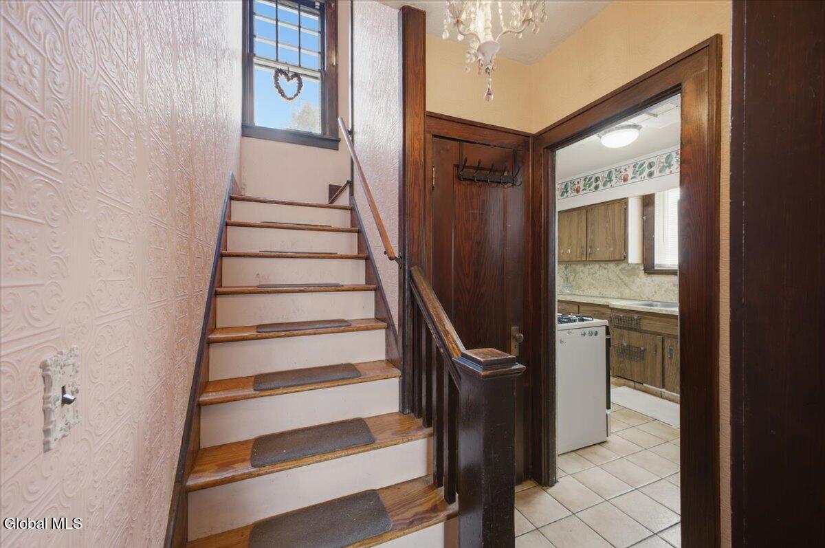 65 Lincoln Avenue Albany NY 12206