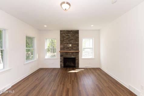 38 Tamarack Street Ballston Lake NY 12019