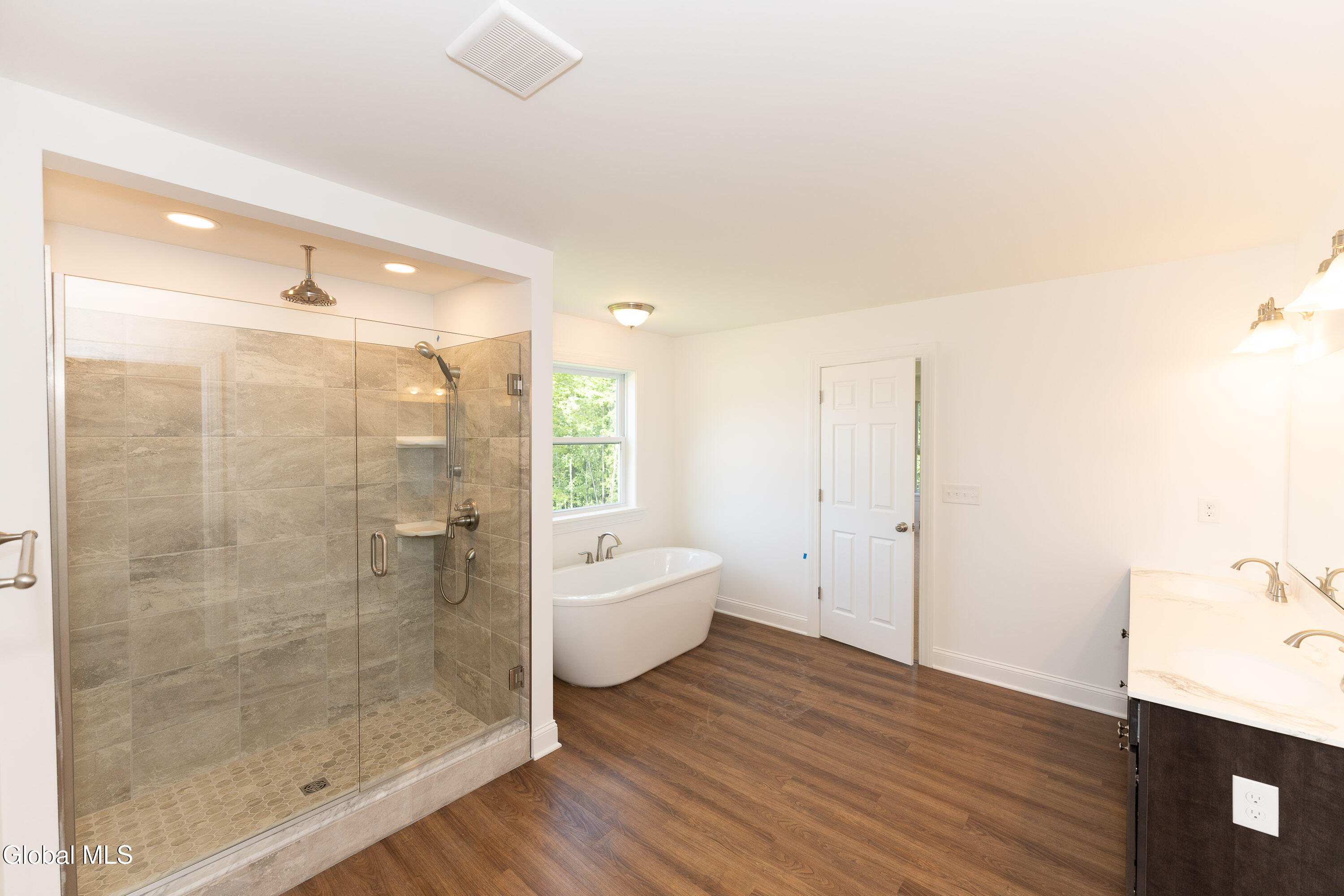 38 Tamarack Street Ballston Lake NY 12019