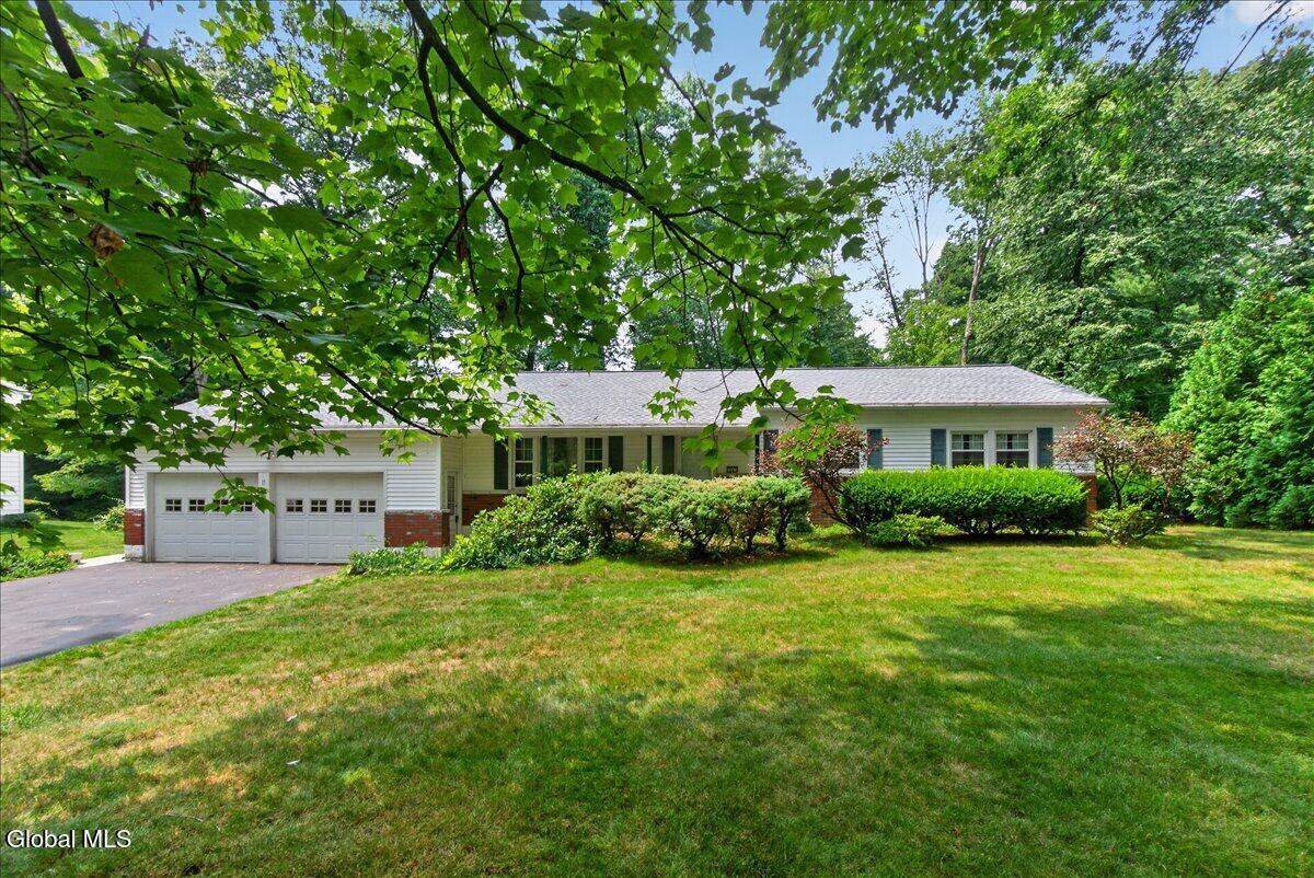 15 Secada Drive Clifton Park NY 12065