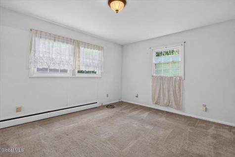 15 Secada Drive Clifton Park NY 12065