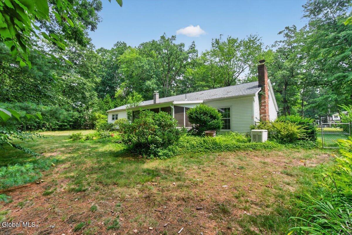 15 Secada Drive Clifton Park NY 12065