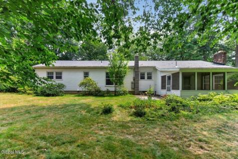 15 Secada Drive Clifton Park NY 12065