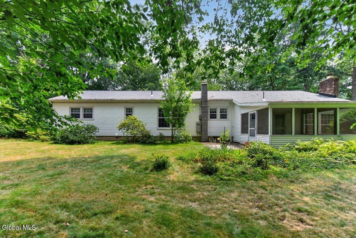 15 Secada Drive Clifton Park NY 12065